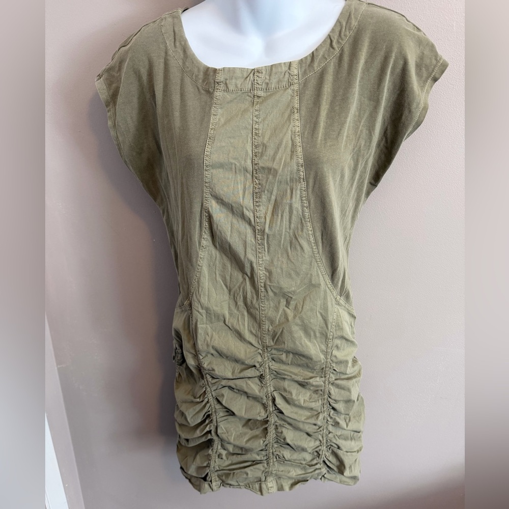 XCVI Olive Green Aviana Ruched Mini Dress M 
Core Wearable travel dress